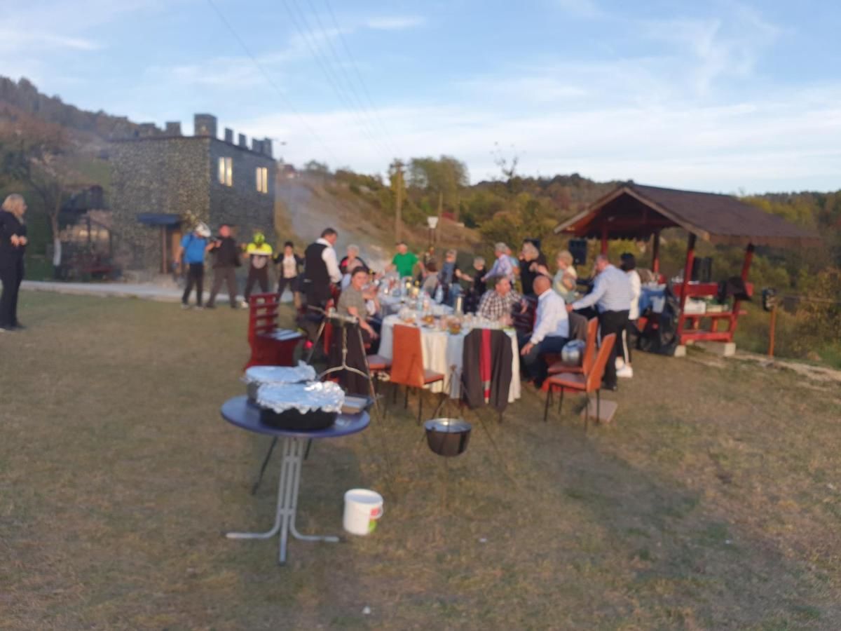 Кемпинги Cazare, Camping , Picnic MERISOR-BANITA HUNEDOARA Merişor-9